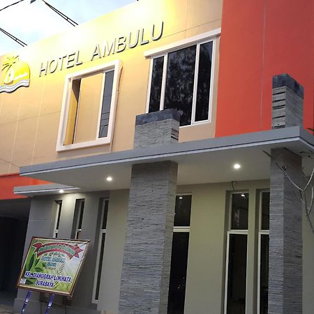 Ambulu Hotel Lojejer Bagian luar foto