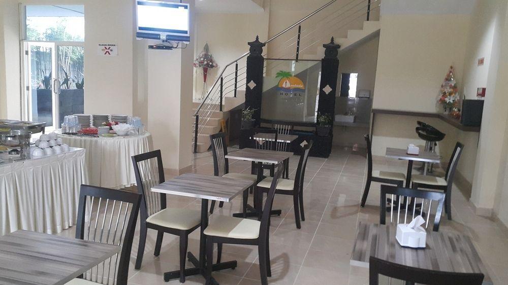 Ambulu Hotel Lojejer Bagian luar foto